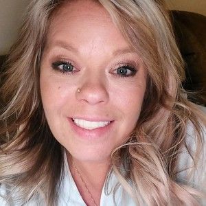 Meet your Posher, Helen